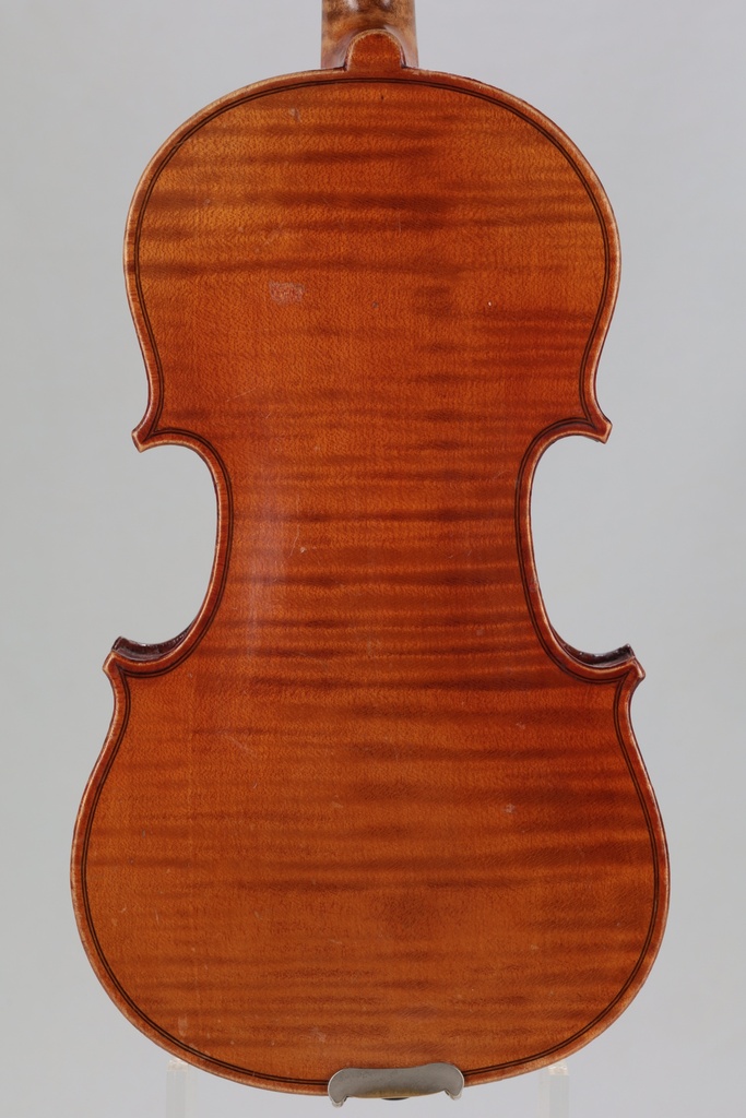 Markneukirchen Violin c. 1930- 1/8 Size | PaytonViolins